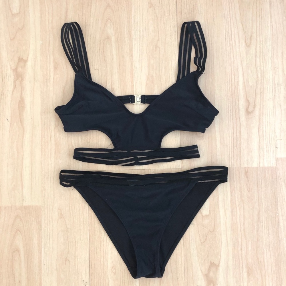 Boohoo | strappy bikini with waist band